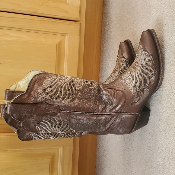 Corral Bronze Metallic Boots - Picture 4 of 7